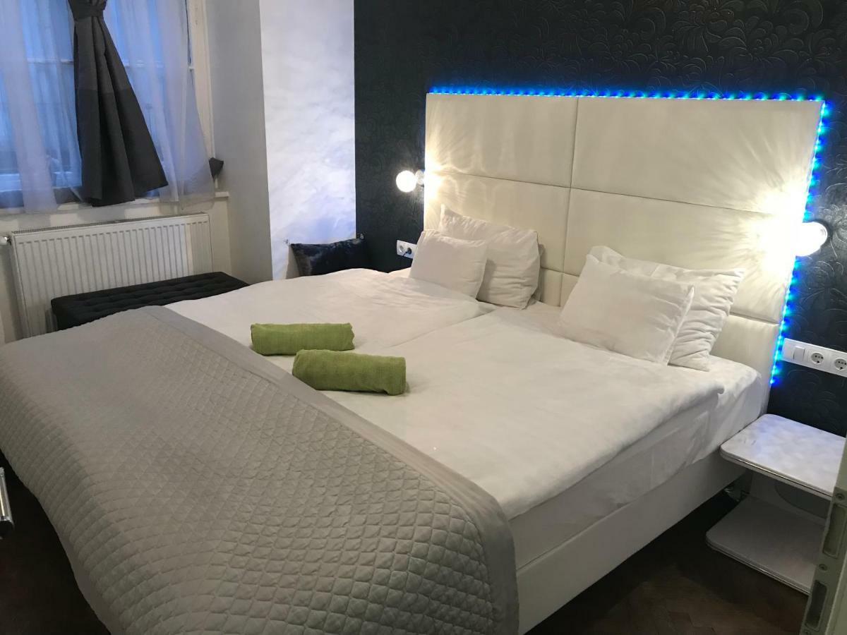 Feel Different Apartment 부다페스트 외부 사진