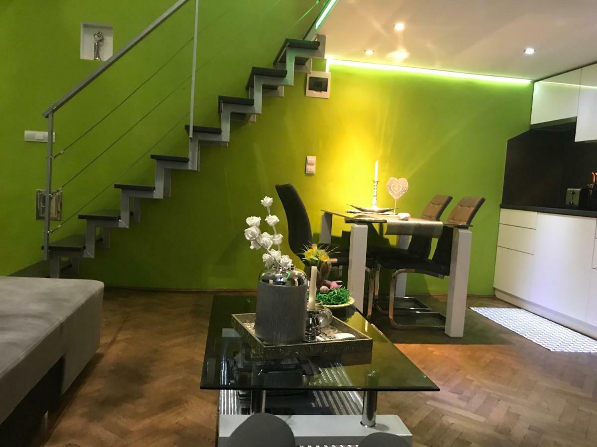 Feel Different Apartment 부다페스트 외부 사진