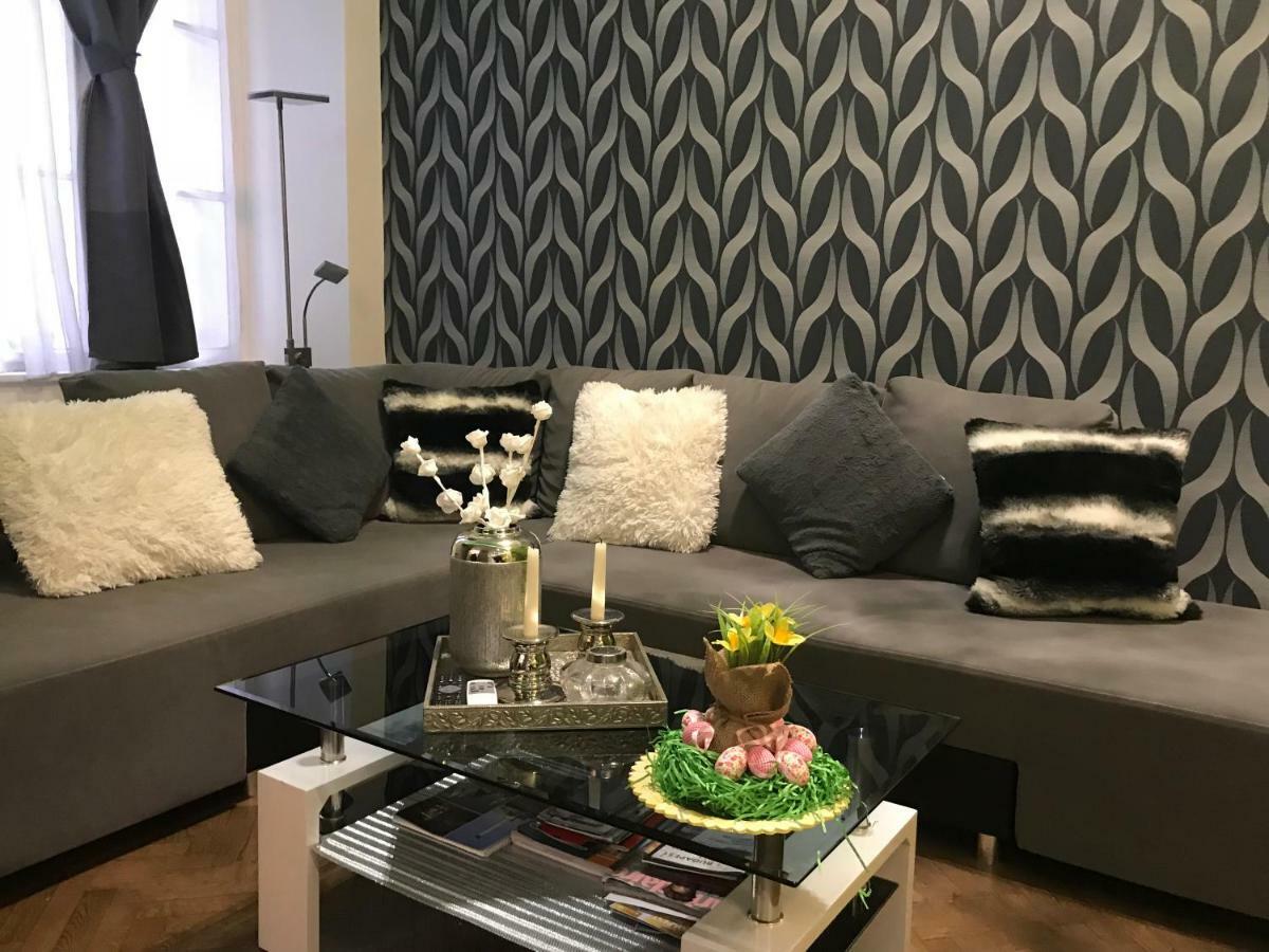 Feel Different Apartment 부다페스트 외부 사진